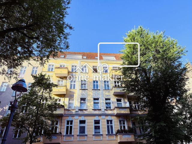 Charmante Dachgeschosswohnung mit Terrasse im beliebten Malplaquetkiez