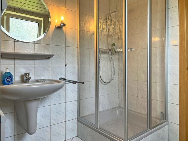 Charmante Erdgeschosswohnung mit Einbauküche & Südterrasse in ruhiger Lage von Strackholt Großefehn