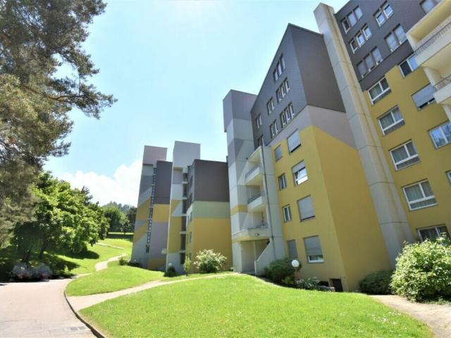 Charmante Familienwohnung mit Balkon an ruhiger Lage