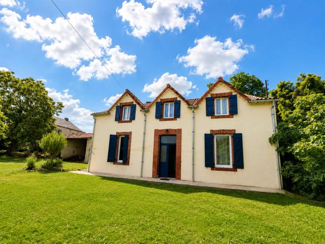 Charmante ferme avec jardin au cœur de Madiran 134m² Madiran