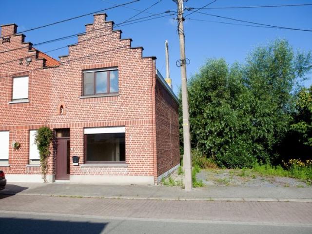 Charmante halfopen bebouwing met ideale ligging