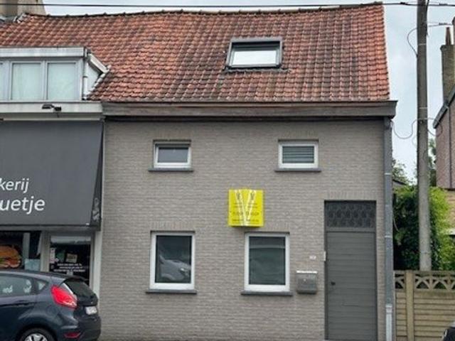 Charmante halfopen woning met 3 slaapkamers