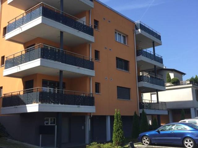 Charmante, helle 3 Zimmer Wohnung an zentraler Lage!