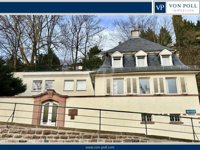 Neuer Preis: Charmante historische Villa mit faszinierendem Schlossblick