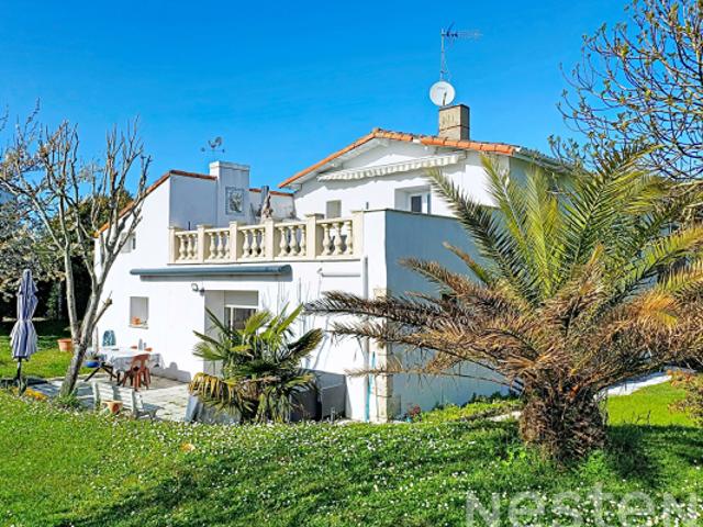 Charmante longère à vendre à Chaillevette 7 pièces, 237 m², calme et potentiel