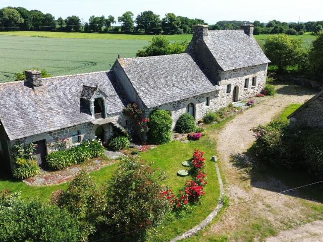 Charmante longére renovée !