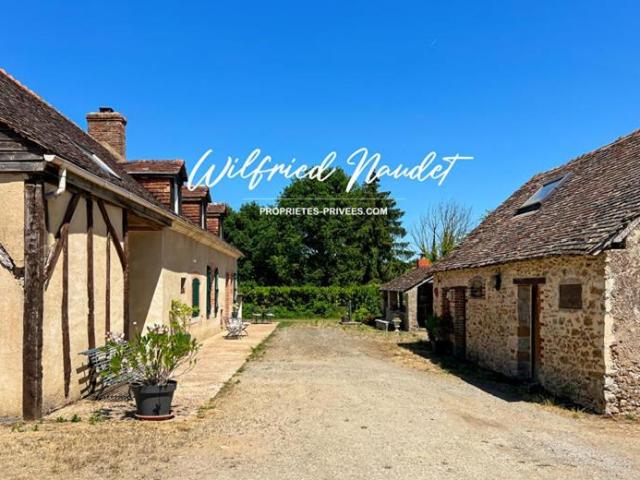 Charmante longère sur 2 hectares