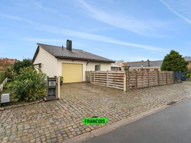 Charmante laagbouwvilla in groene en rustige woonwijk te Ha…