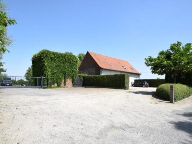 CHARMANTE LANDELIJKE WONING