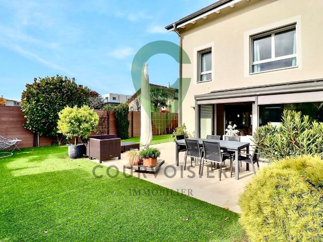 Charmante, moderne Doppelhaushälfte, ideal gelegen