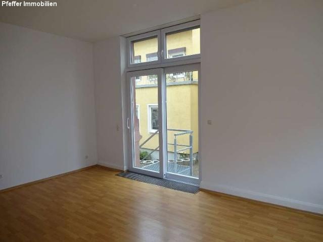 CHARMANTE, MODERNISIERTE ALTBAUWOHNUNG NÄHE POMPEJANUMSGARTENAschaffenburg/ Deutschland