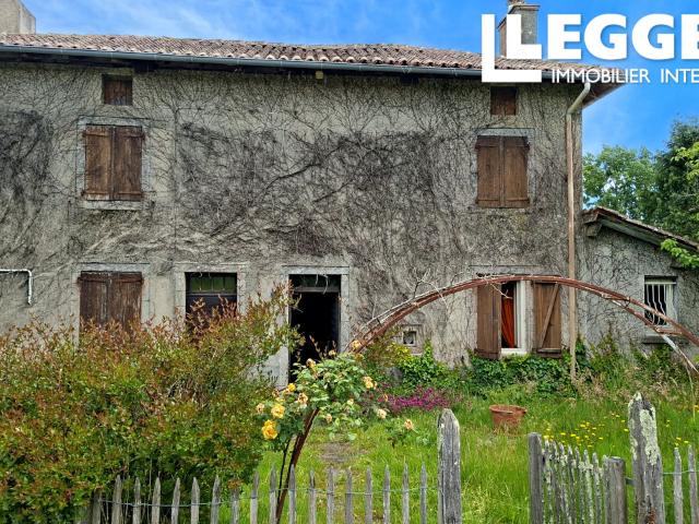 Charmante maison meublée de 2 chambres à Champagnac la Rivière