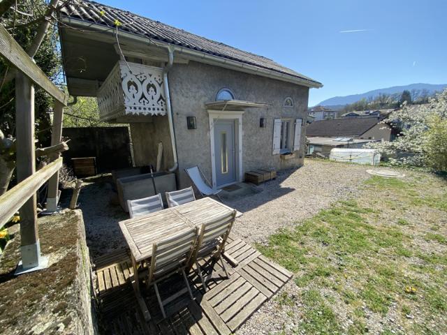 Charmante maison meublée de type 2, proche de la gare de Tho