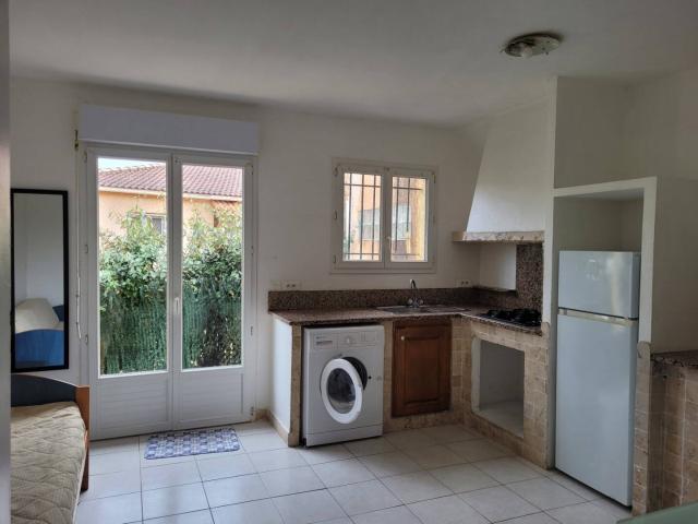 Charmante maison mitoyenne avec jardin Proche plages de Palomb