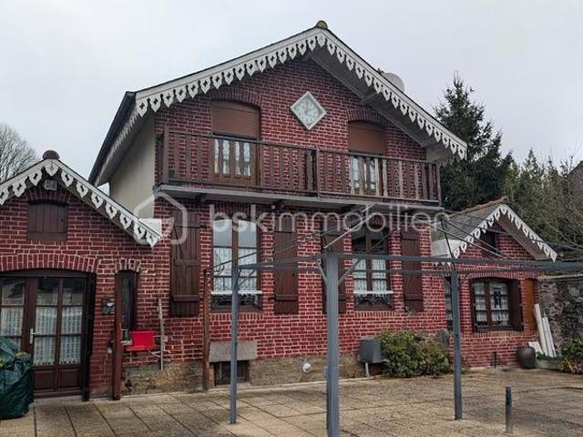 CHARMANTE MAISON ATYPIQUE ET AUTHENTIQUE 95 M² 2 CHAMBRES + BUREAU