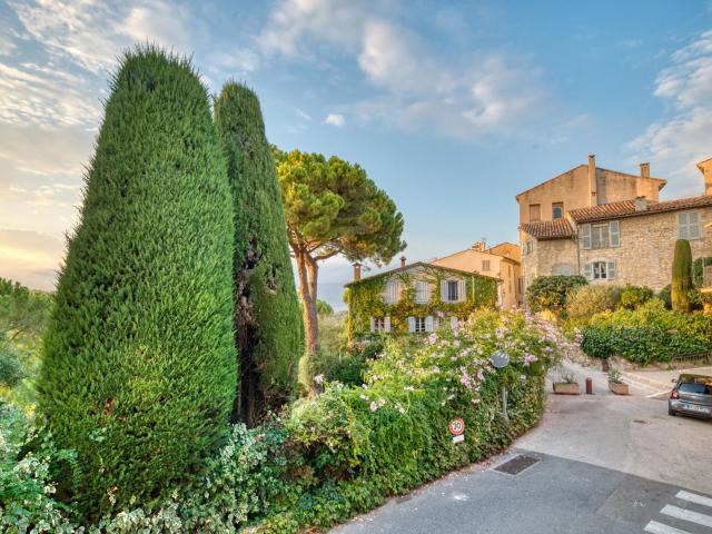 Charmante maison au calme en plein coeur du vieux village de Mougins