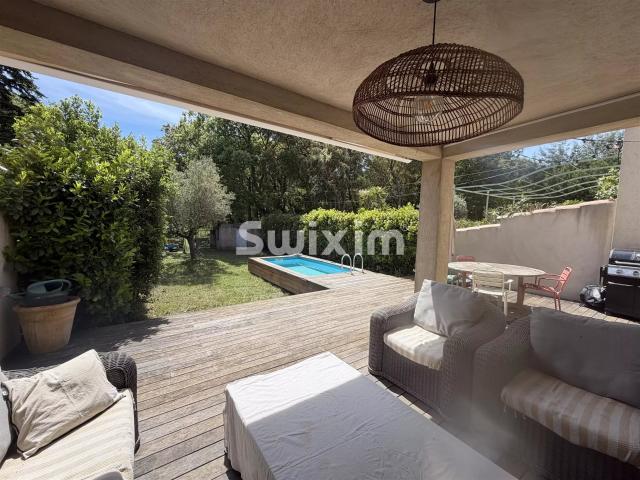 Charmante Maison Au Coeur Du Golfe De St Tropez 105m² Gassin