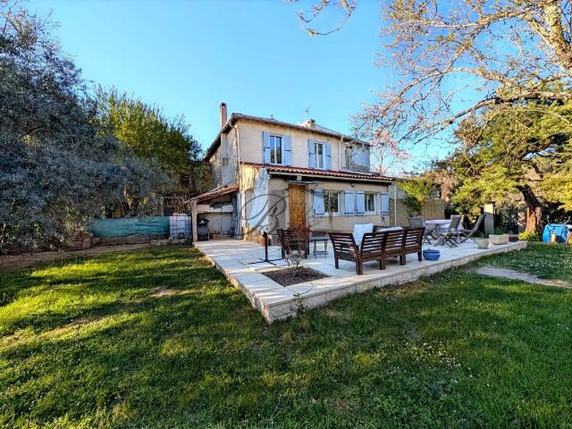 Charmante maison avec 3 chambres à Peypin d'Aigues