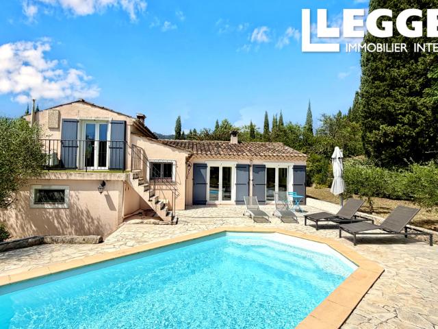 Charmante maison avec 3 chambres, bureau, piscine et vue dégagée, Peymeinade