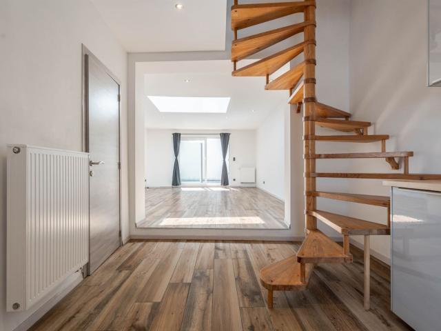 Charmante maison avec cour à deux pas du centre de Huy!
