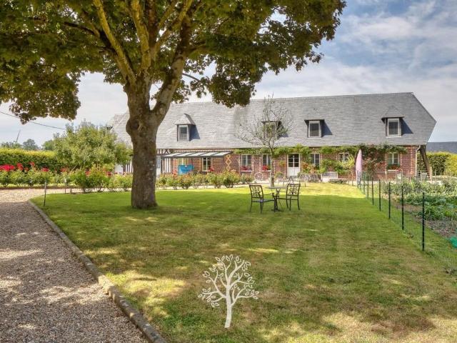 Charmante maison avec chambres d?hôtes entre Rouen et Dieppe 250m² Tôtes