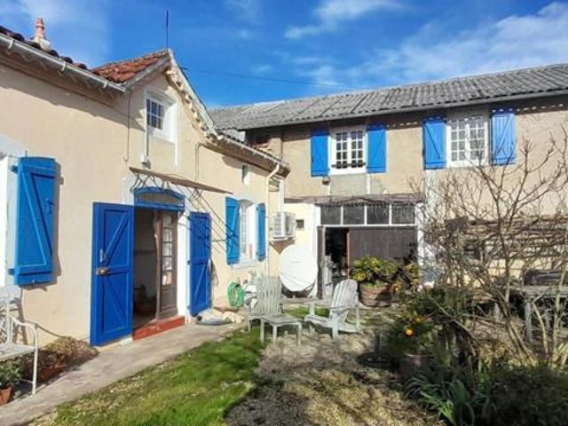 Charmante maison avec gîte attenant dans un environnement calme