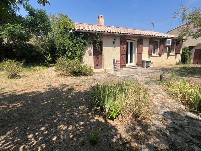 Charmante maison avec grand terrain 78m² Tourbes