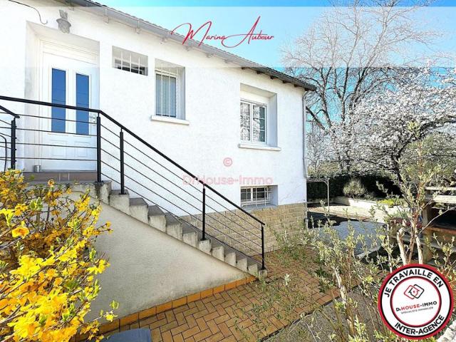 Charmante Maison avec Jardin Arboré et Garage à Poitiers