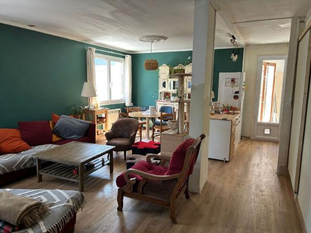 Charmante maison avec jardin et terrasse dans le