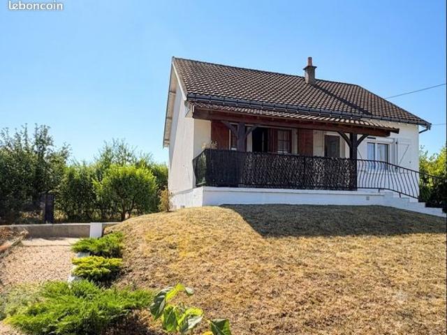 Charmante maison avec Jardin proche des commodités à ESVRES