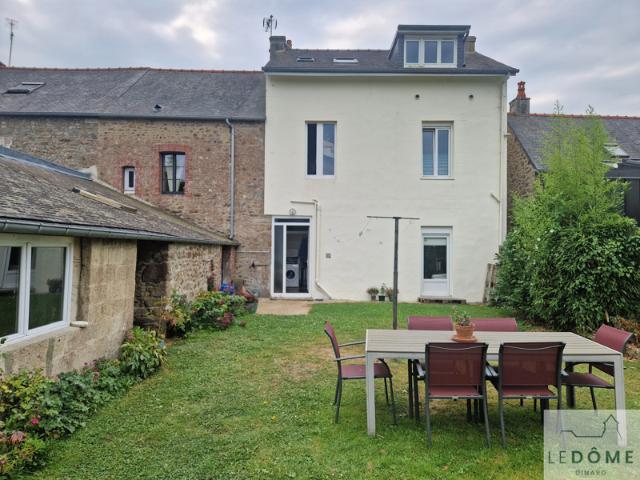 Charmante maison avec jardin 5 chambres et dépendance à vend