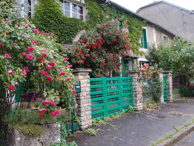 Charmante maison à vendre à Voisey 10 pièces, grand terrain
