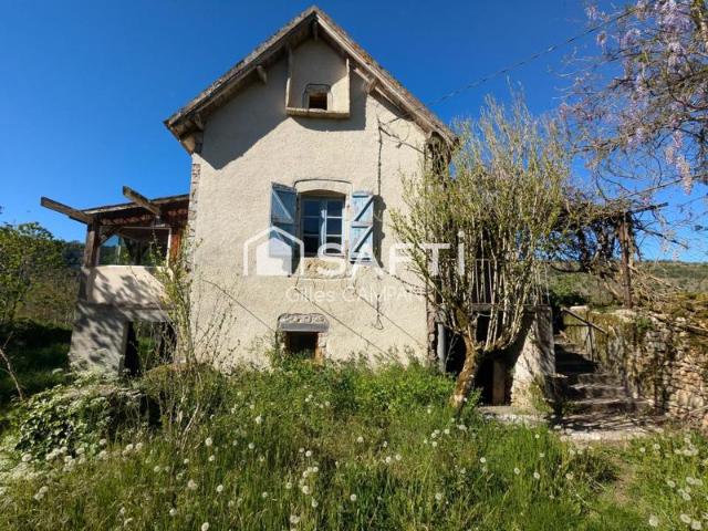 Charmante maison ancienne à finir de restaurer