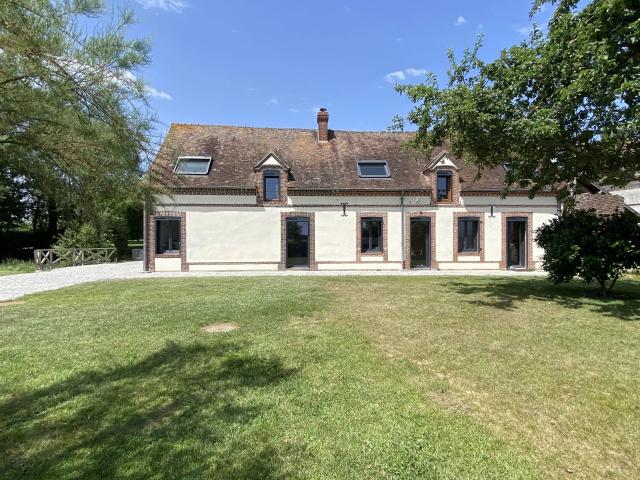 Maison ancienne rénovée en Normandie 144m² Verneuil d'Avre et d'Iton