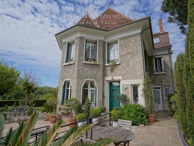 Charmante maison bourgeoise de ville 220m² Bergerac