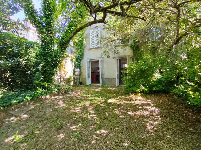 Charmante maison cœur de village