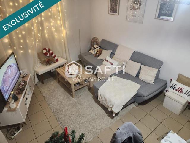 Charmante maison de bourg avec extérieur, garage et stationnement – Bournezeau