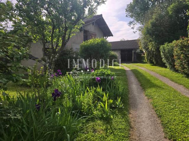 Charmante Maison de campagne avec Grange
