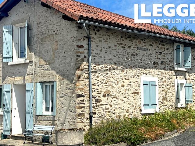 Charmante maison de campagne de 3 chambres avec jardin près d’Oradour sur Vayres
