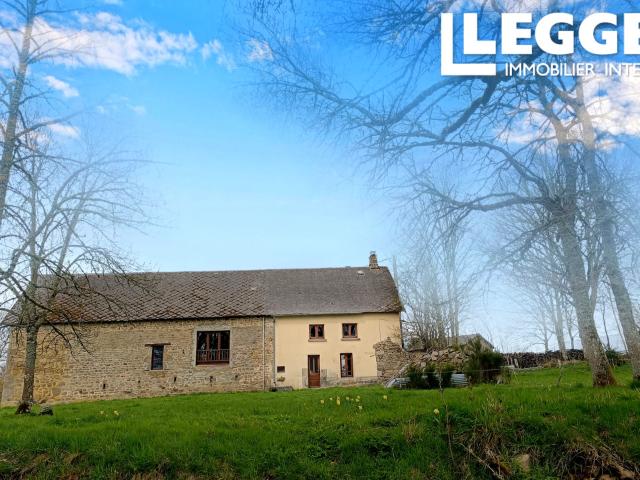 Charmante maison de campagne, grand potentiel, terrain de 8745 m², belles vues, endroit calme proche comodités