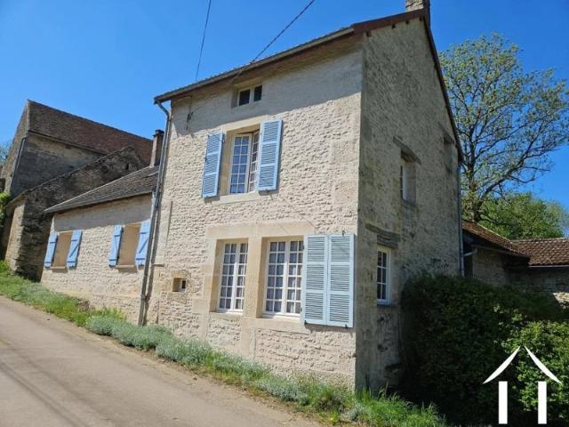 Charmante maison de caractère à la source de la Seine