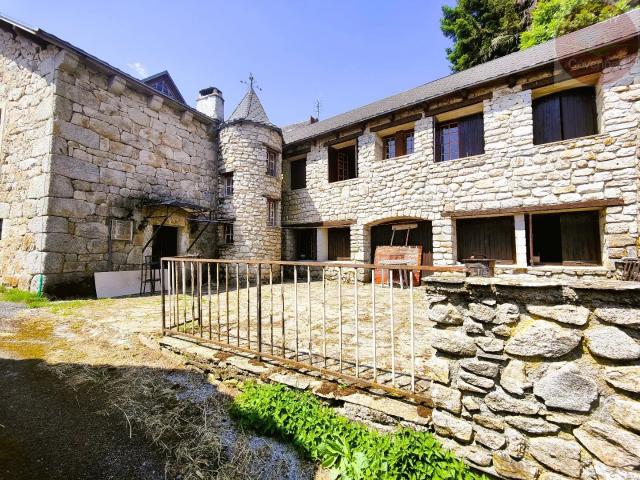Charmante Maison de Caractère au Cœur du Sud du Mont Lozère