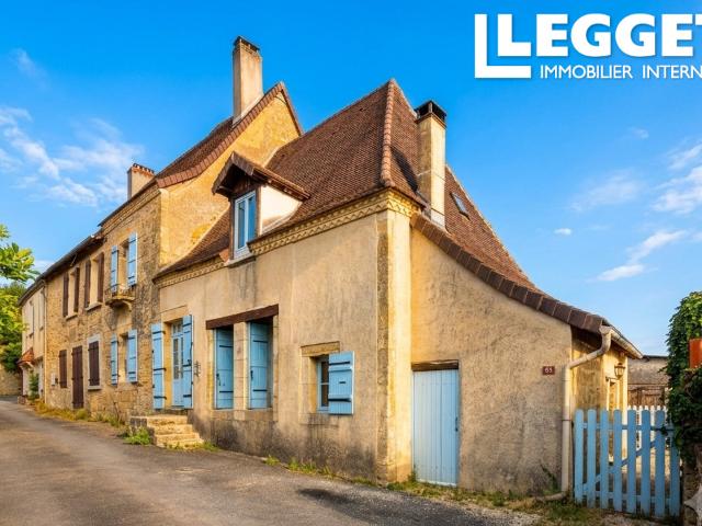 Charmante maison de caractère avec cave voutée entièrement rénovée avec jardin, endroit très calme