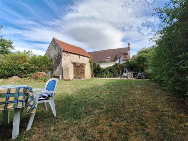 Charmante maison de hameau à vendre Lussac les Églises 87