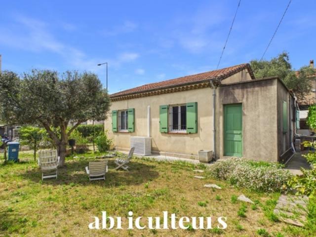 Charmante maison de plain pied de 80 m² habitables Jardin de 522 m² Cannes La Bocca