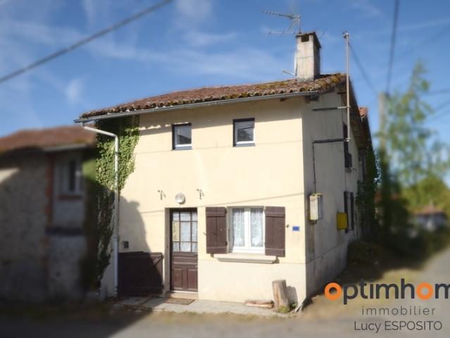 Charmante maison de village à rénover – Villeneuve, Brigueuil Charente