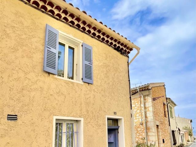 Charmante maison de village Aiguines 2 chambres 68m² Aiguines