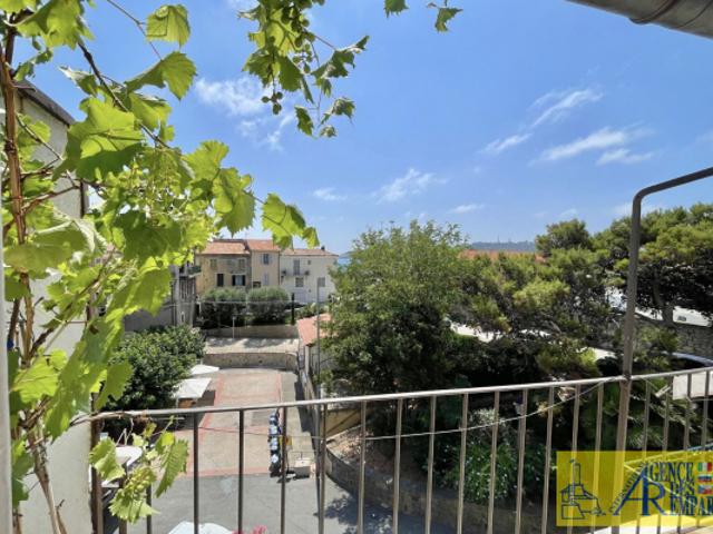 Charmante maison de village au coeur du Vieil Antibes