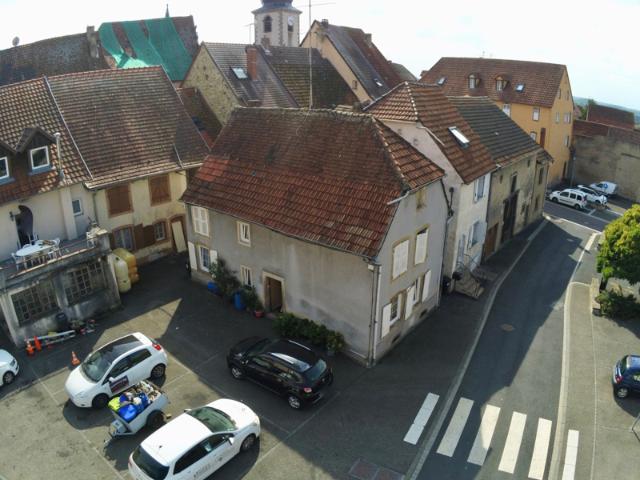 Charmante Maison de Village au Centre de Sarre Union de 122m