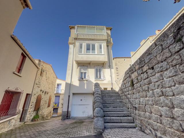 Charmante maison de village avec vue panoramique à
